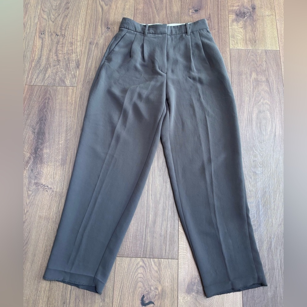 Aritzia dress pants